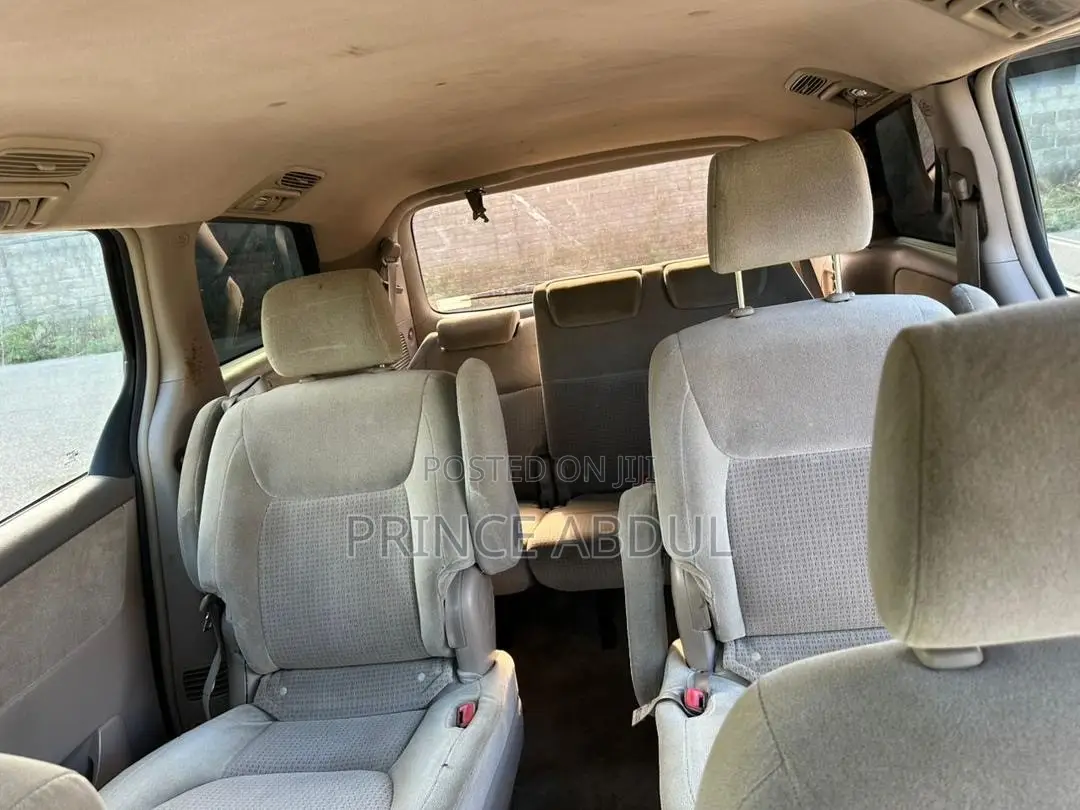 Toyota Sienna 2008 Gold