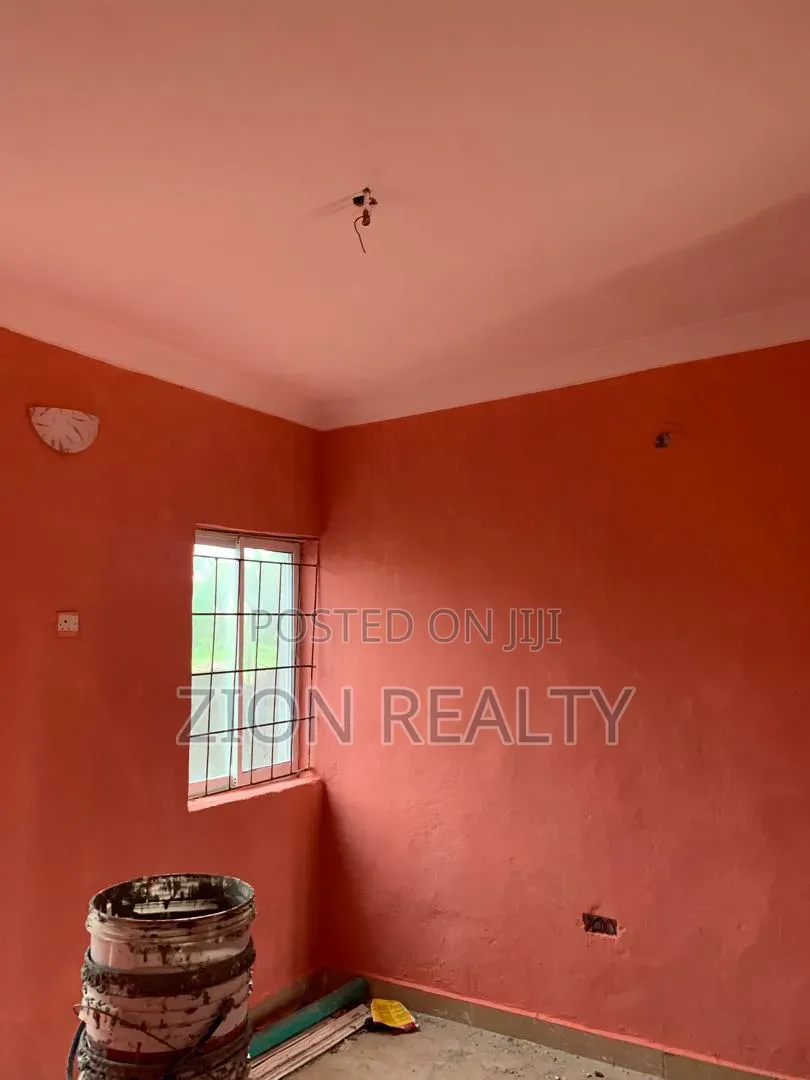 Mini Flat in New Road, Awoyaya for rent