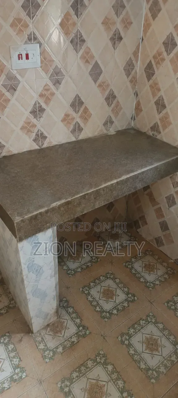 1bdrm Bedsitter in Igbojia, Bogije for rent
