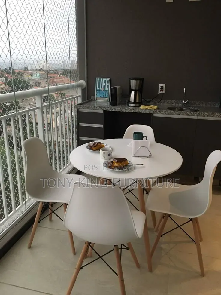 Modern Imported Luxury Kitchen Round Dining Table Set