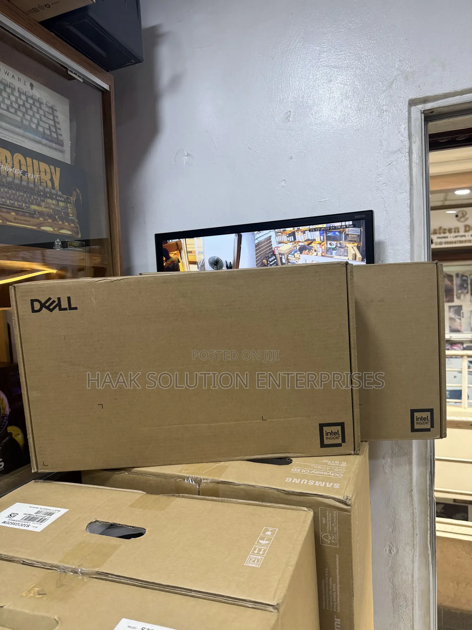 New Laptop Dell Pro Max 16 32GB Intel Core Ultra 7 SSD 512GB