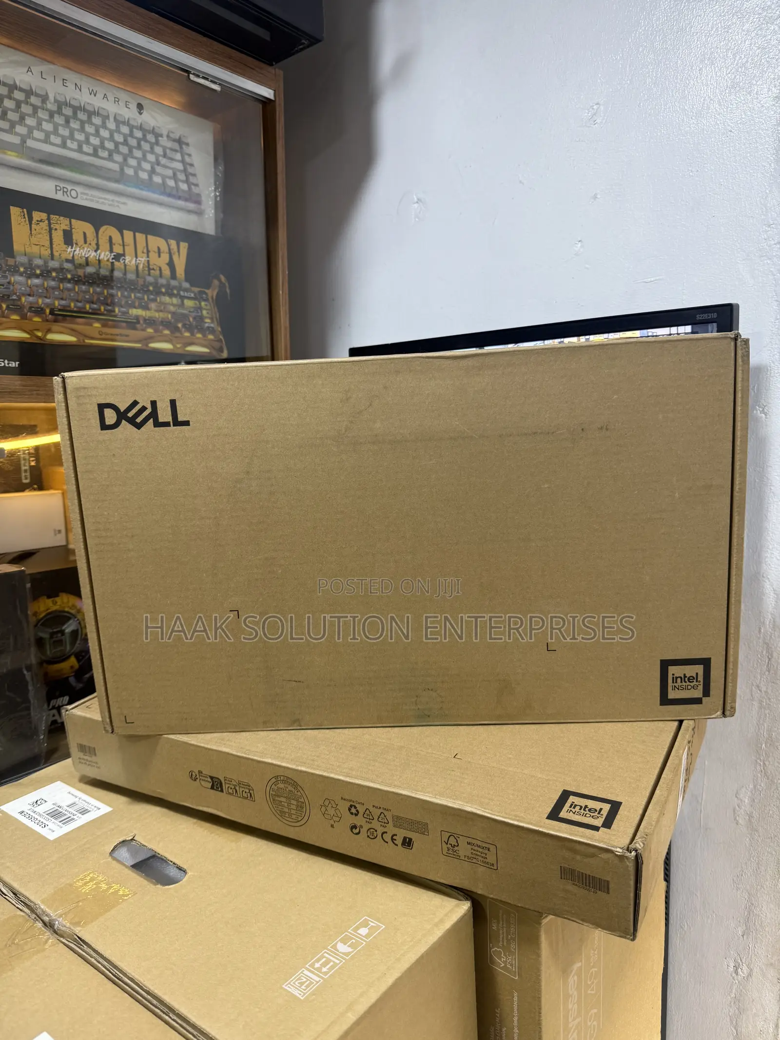 New Laptop Dell Pro Max 16 32GB Intel Core Ultra 7 SSD 512GB