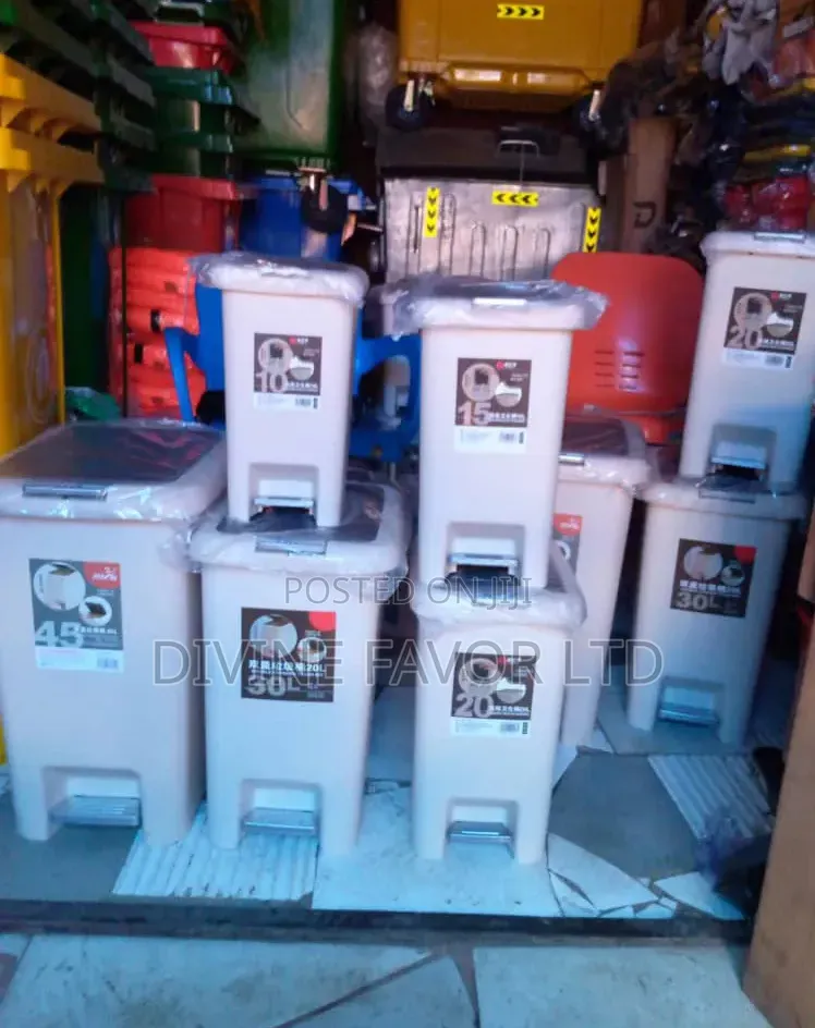 Pedal Dusbin/Waste Bin 10 Litres