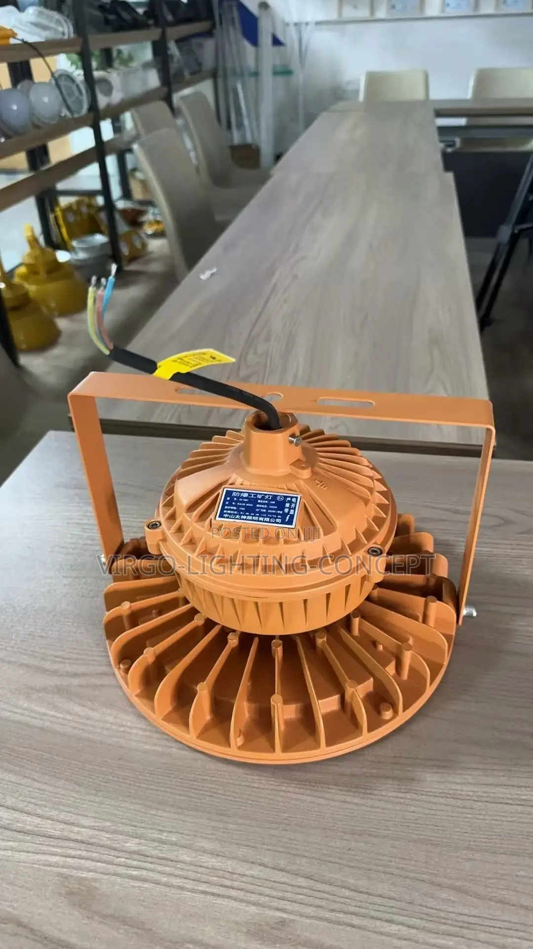 200w LED Explosion-Proof Industrial High-Bay Light