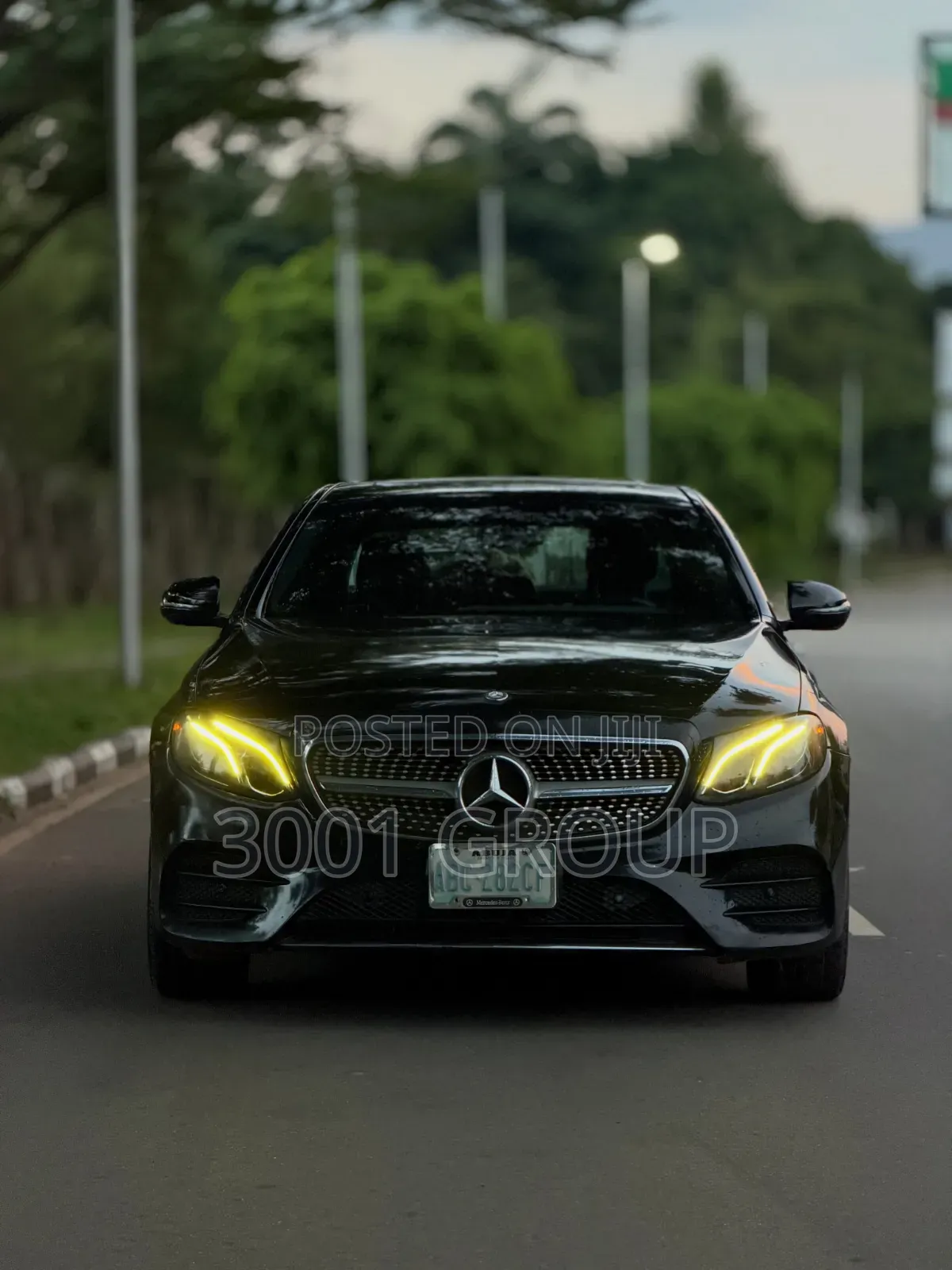 Mercedes-Benz E300 2016 Black