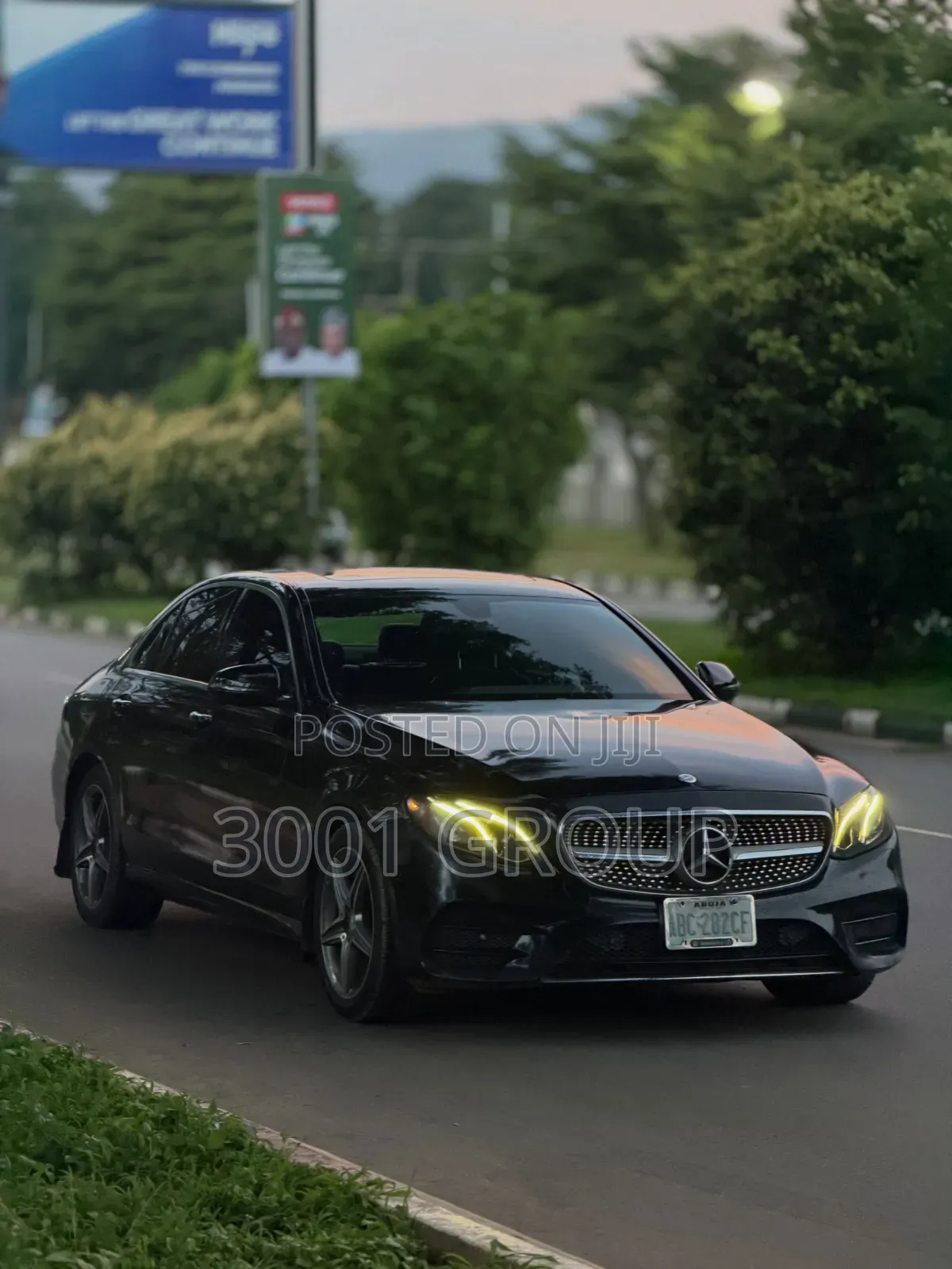 Mercedes-Benz E300 2016 Black