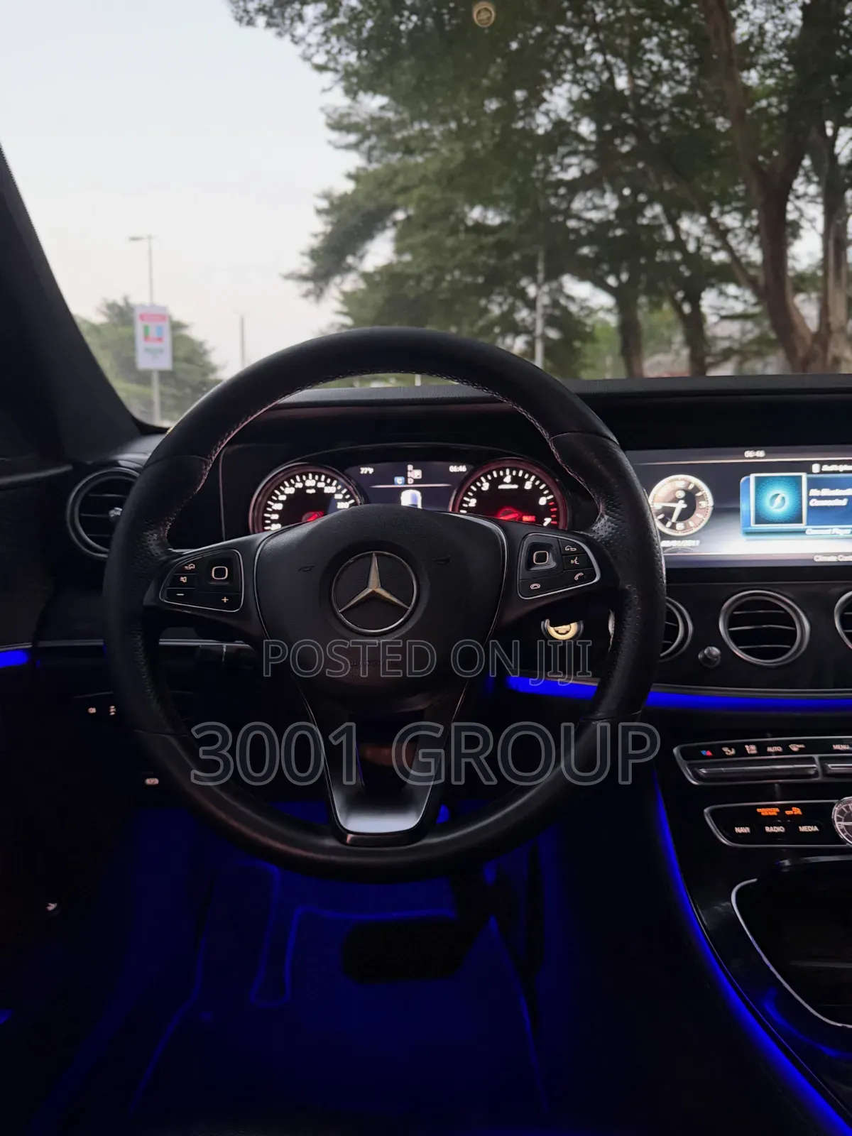 Mercedes-Benz E300 2016 Black