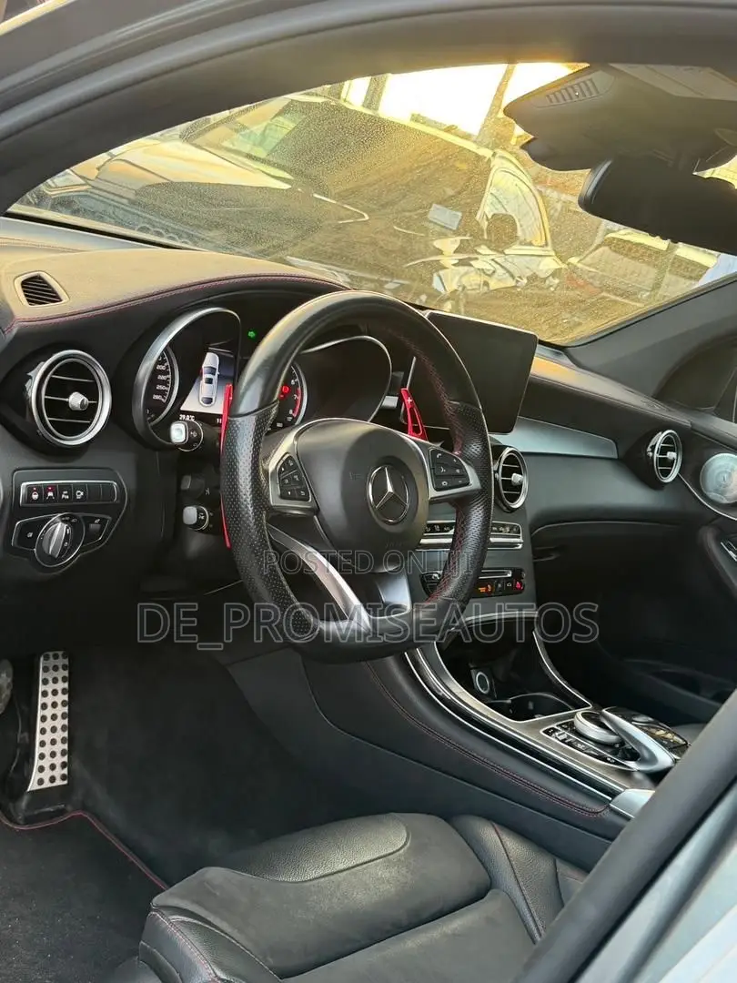 Mercedes-Benz GLC-Class 2018 Gray