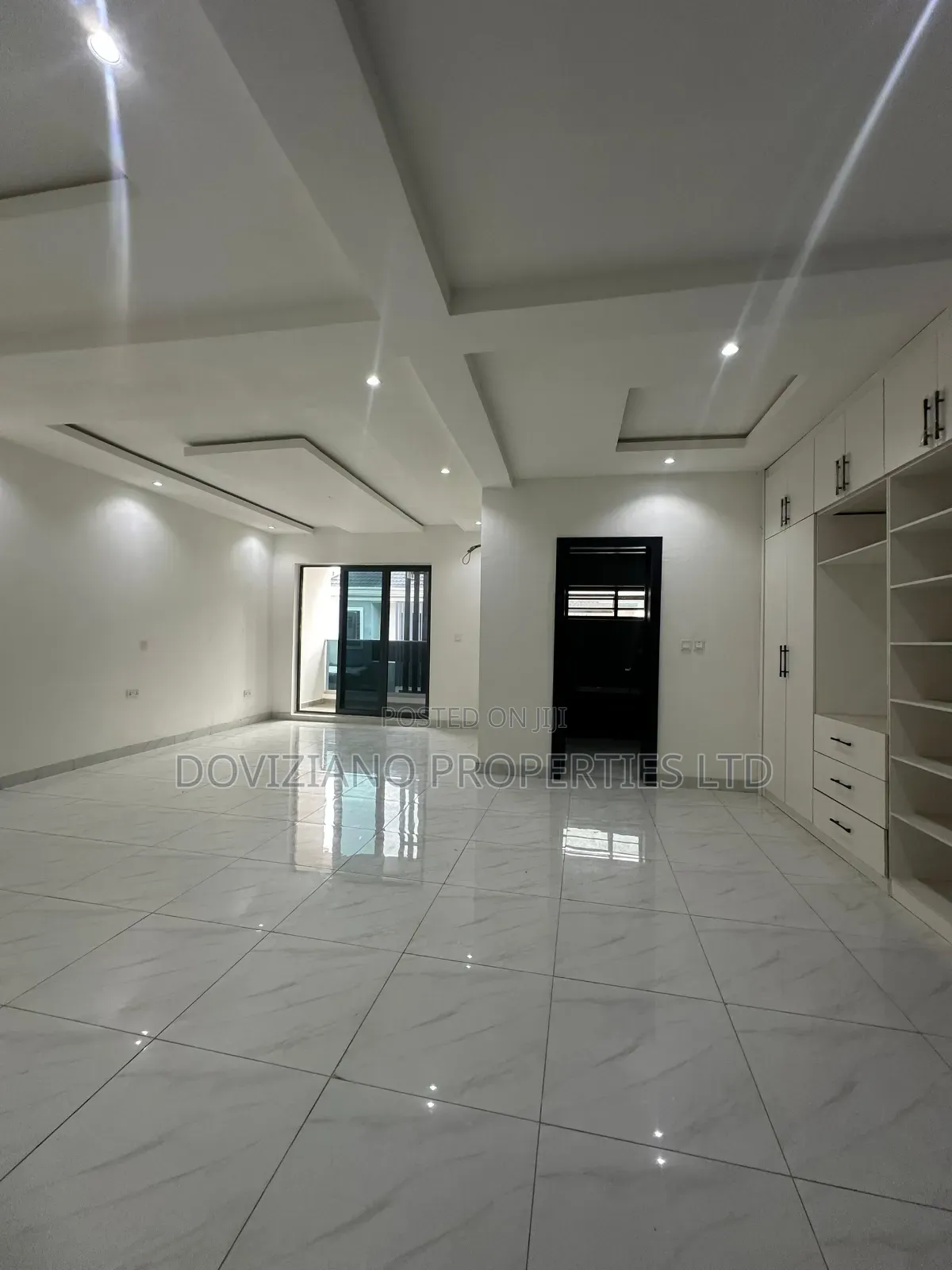 4bdrm Duplex in Ikate for sale
