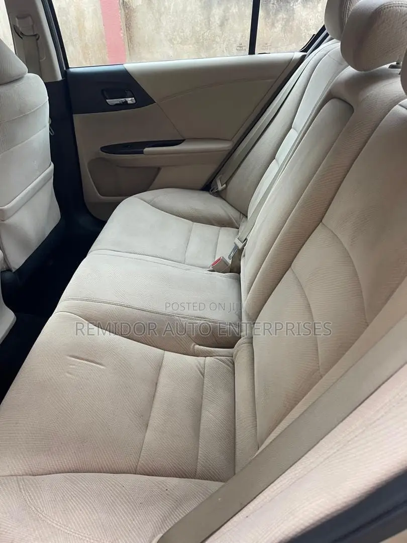 Honda Accord 2016 Gold