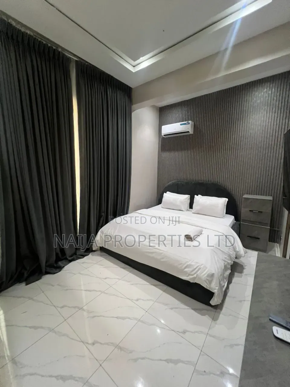 2bdrm Apartment in Lekki Phase 1 for rent