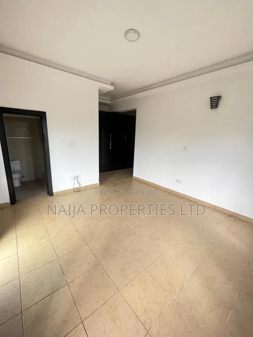 3bdrm Apartment in Oral Estate, Ikota for rent