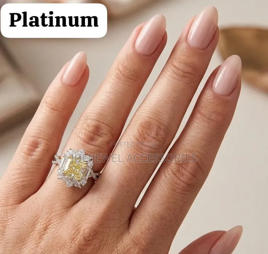 Platinum Royal Engagement/Promise Ring Diamond White 18K Plated Luxury