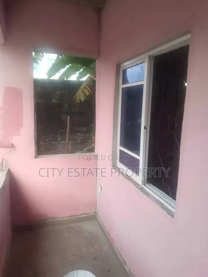 Studio Apartment in Villa Estate, Rumuodara for rent