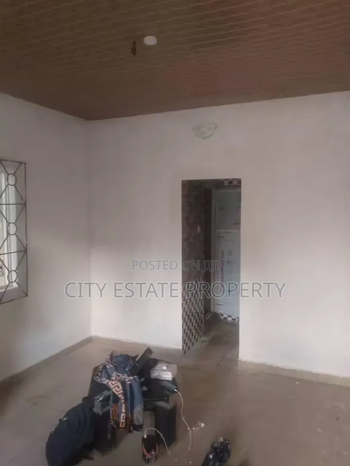 Studio Apartment in Villa Estate, Rumuodara for rent