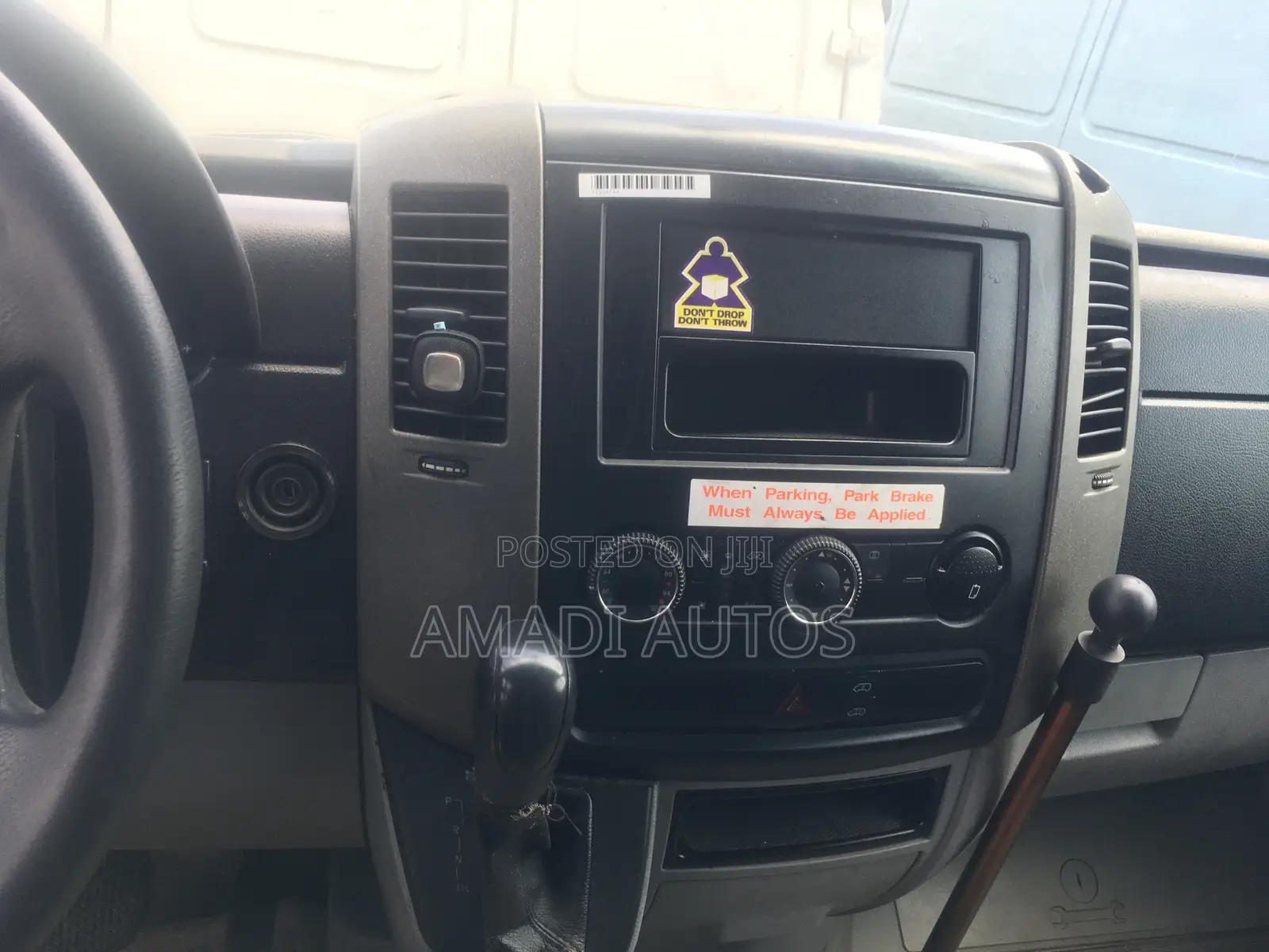 Mercedes-Benz Sprinter 2011 White