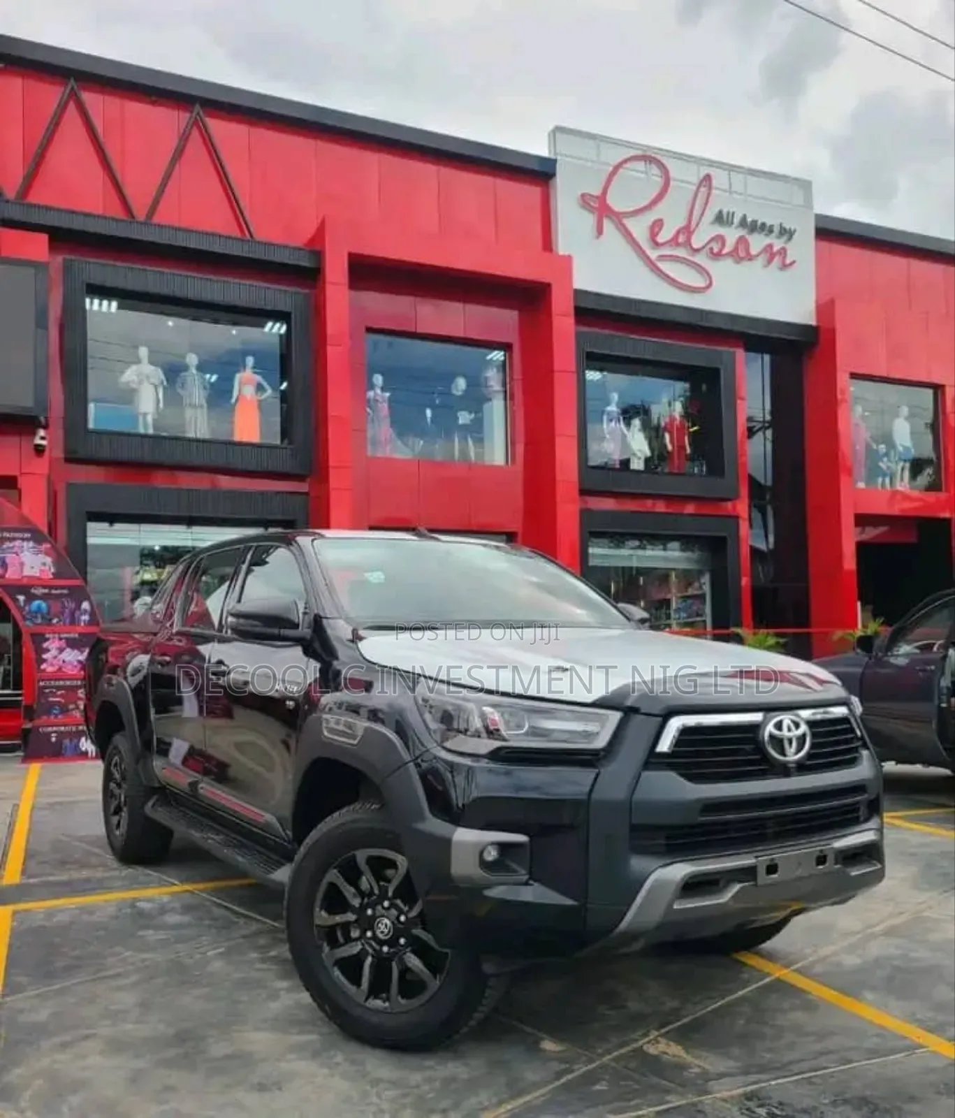 New Toyota Hilux Black Edition 2026 Black