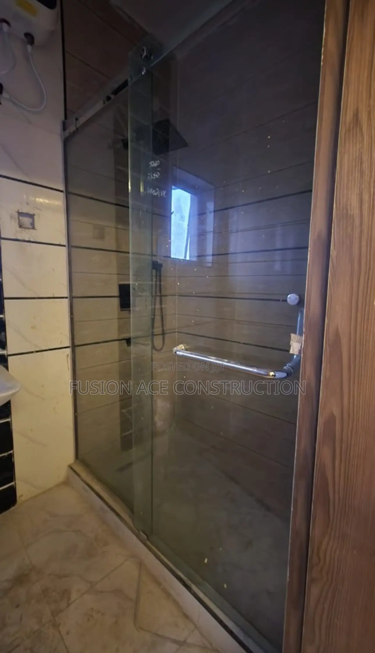 Bathroom Glass Cubicle Door