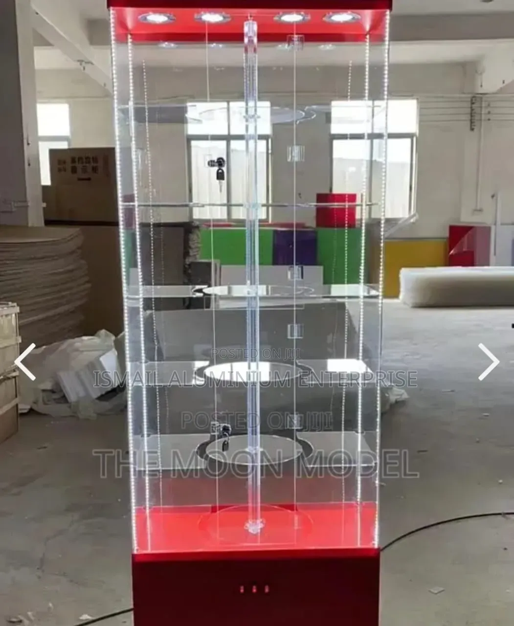 Newly Fabricated Aluminum Showcase