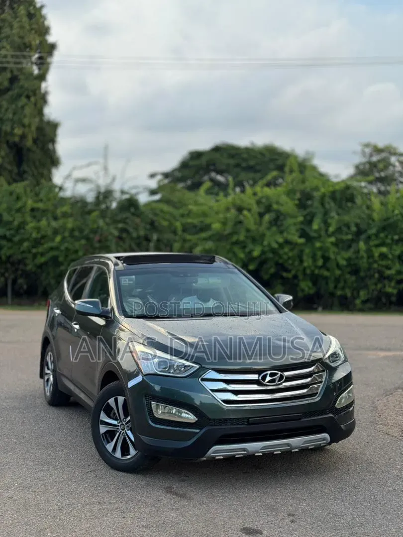 Hyundai Santa Fe 2015 Green