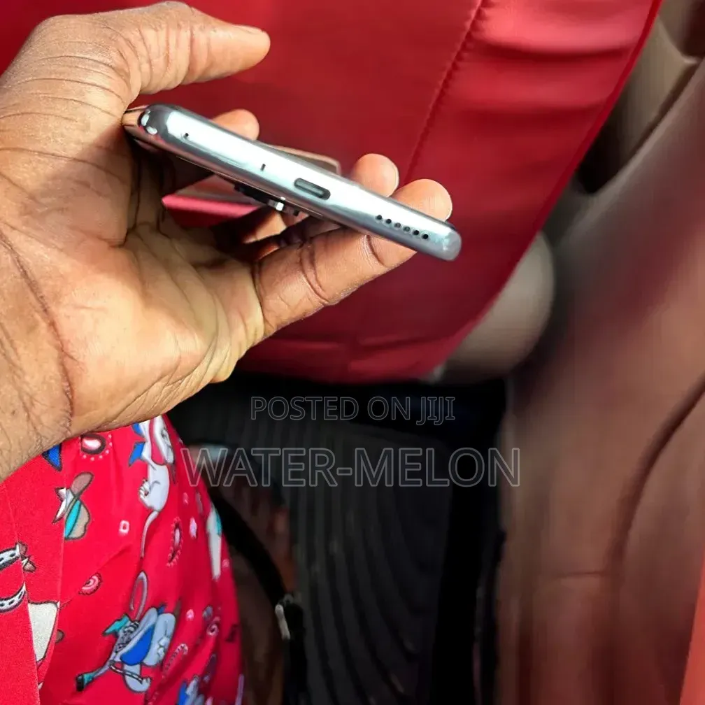 Tecno Camon 40 Pro 4G 256 GB Gray