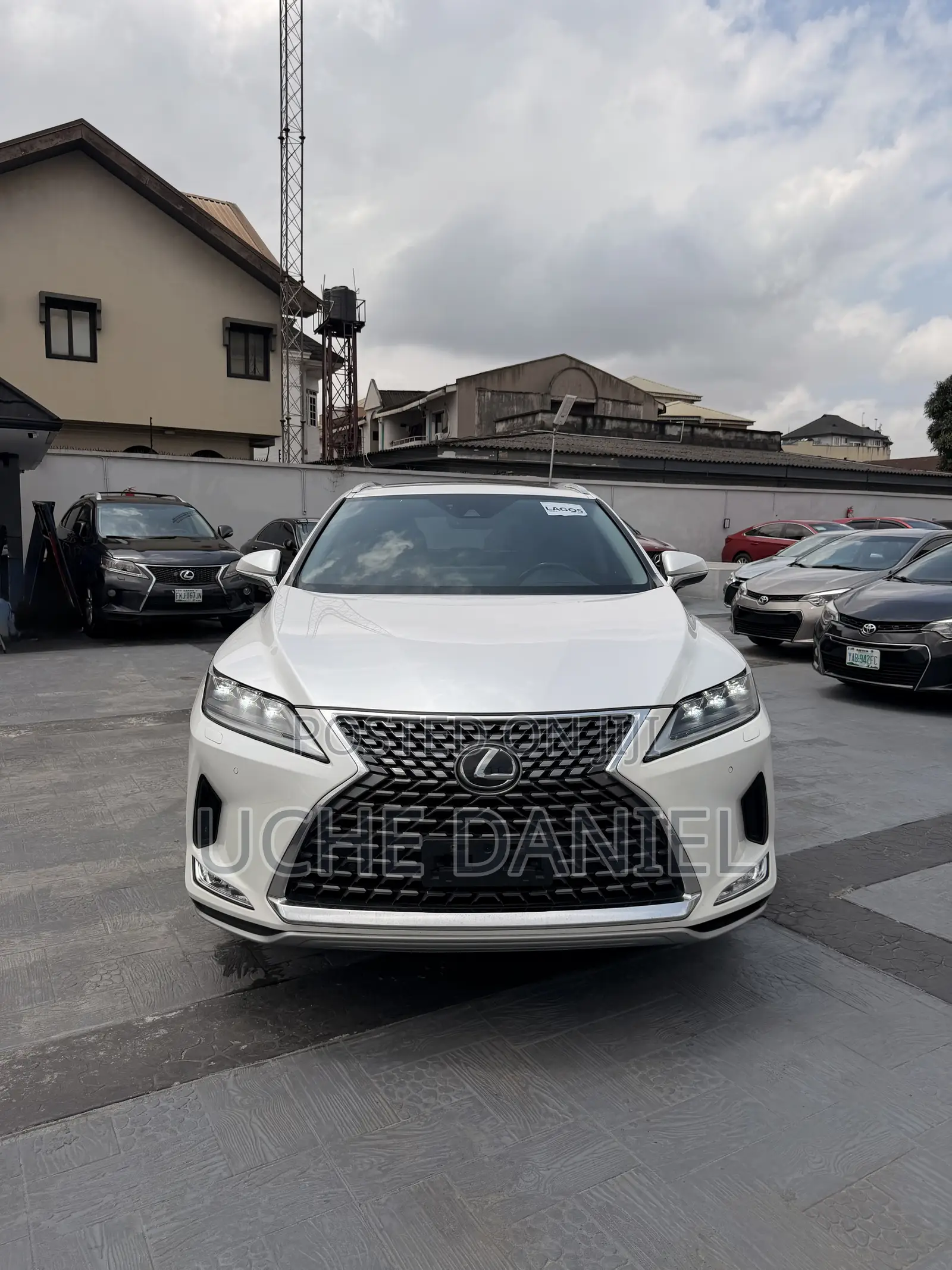 Lexus RX 2021 White