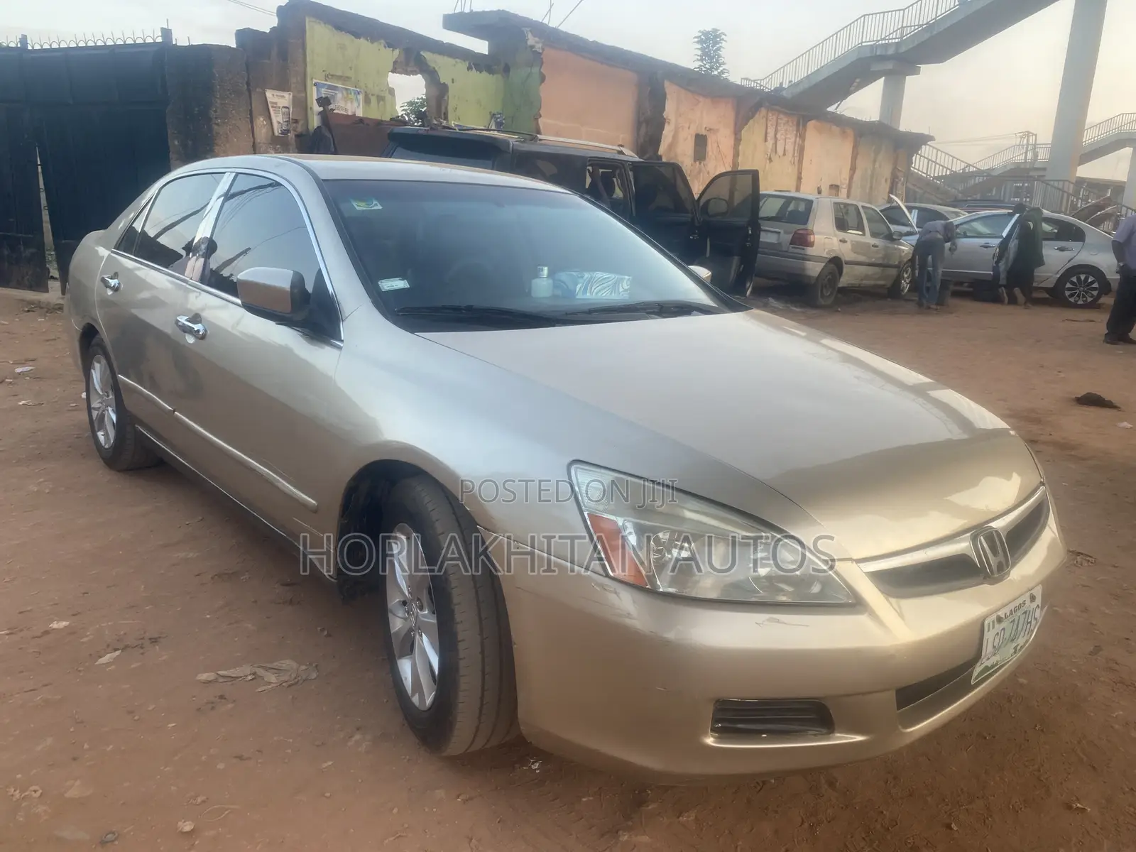 Honda Accord 2006 Gold