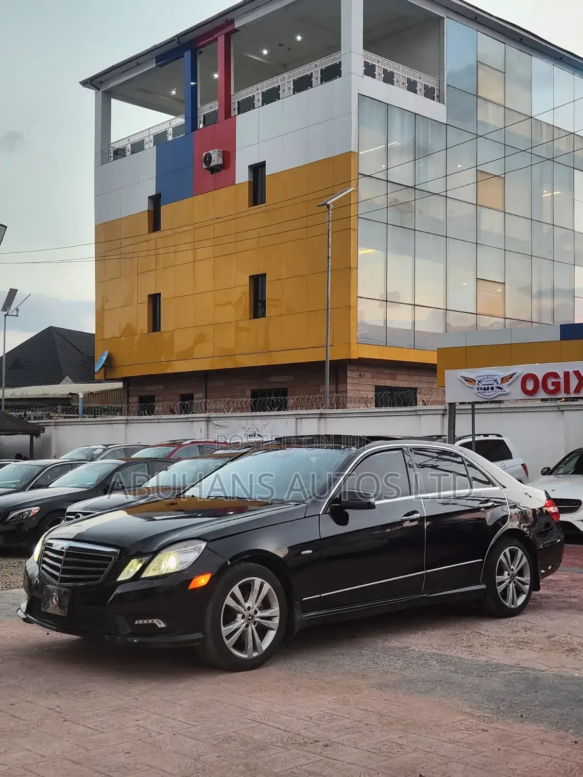Mercedes-Benz E350 2012 Black