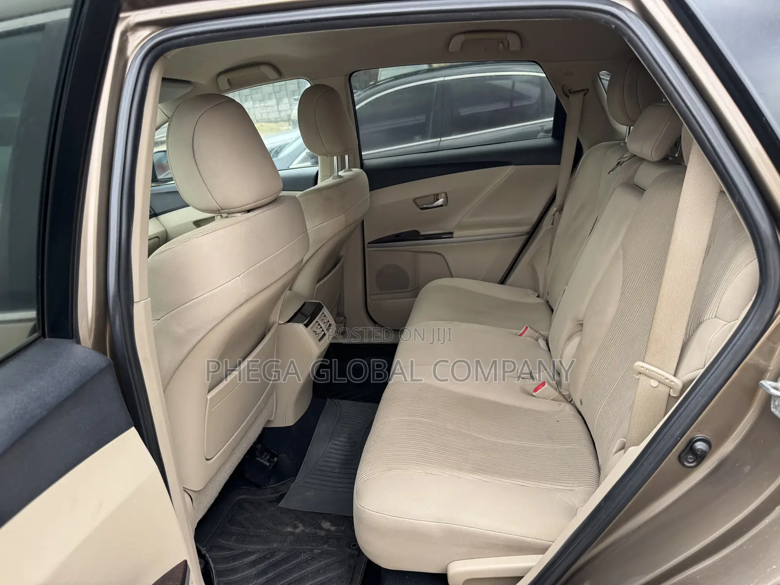 Toyota Venza AWD 2010 Brown