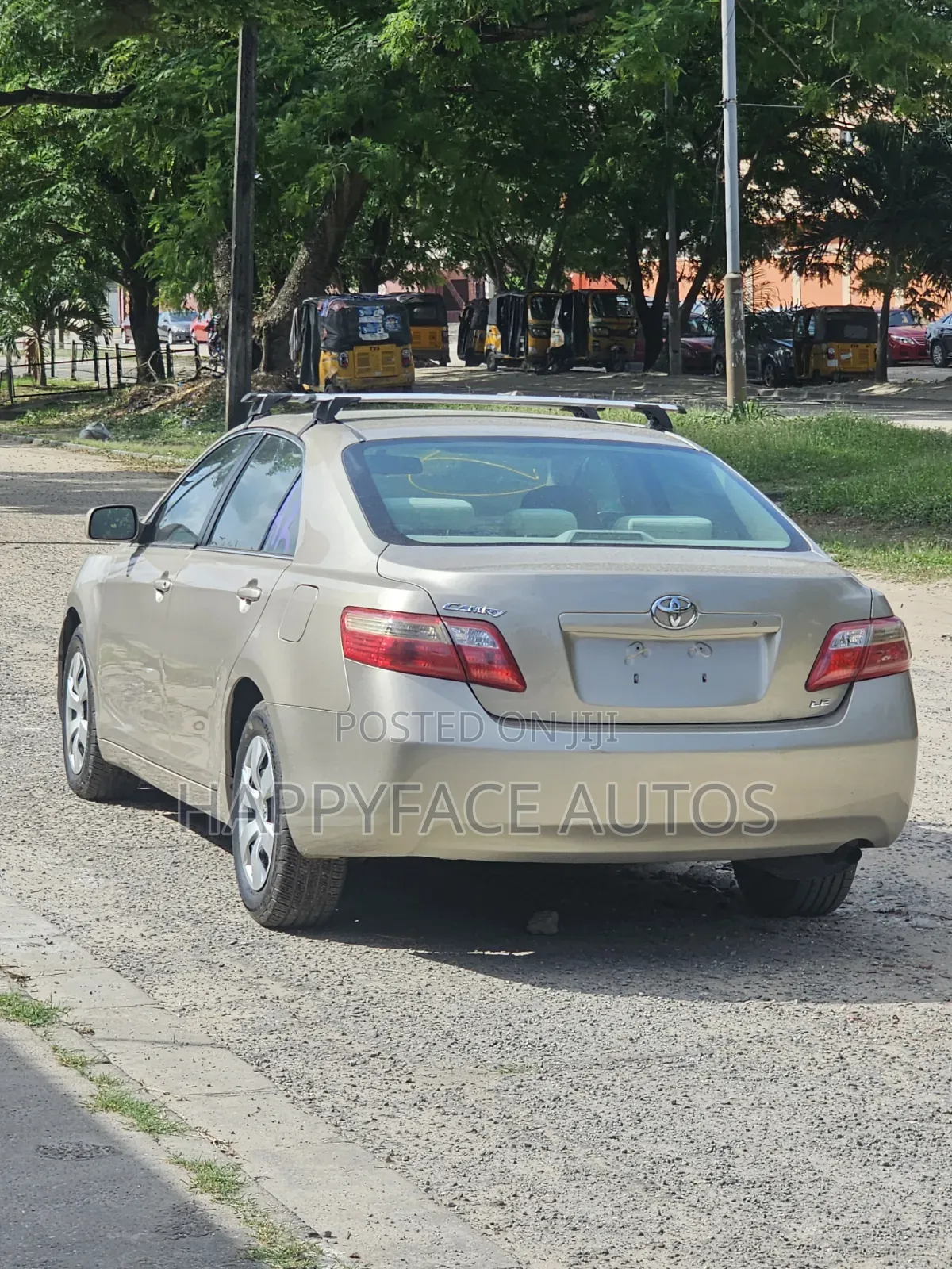 Toyota Camry 2.4 LE 2008 Gold