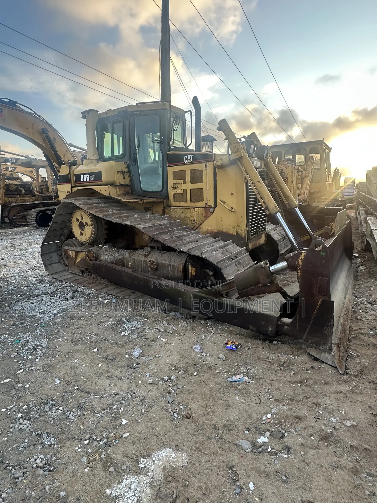 Caterpillar Bulldozer D6R LGP for Sale. Price 220M Naira