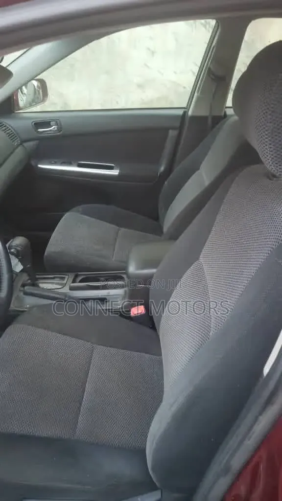 Toyota Camry 2005 Red