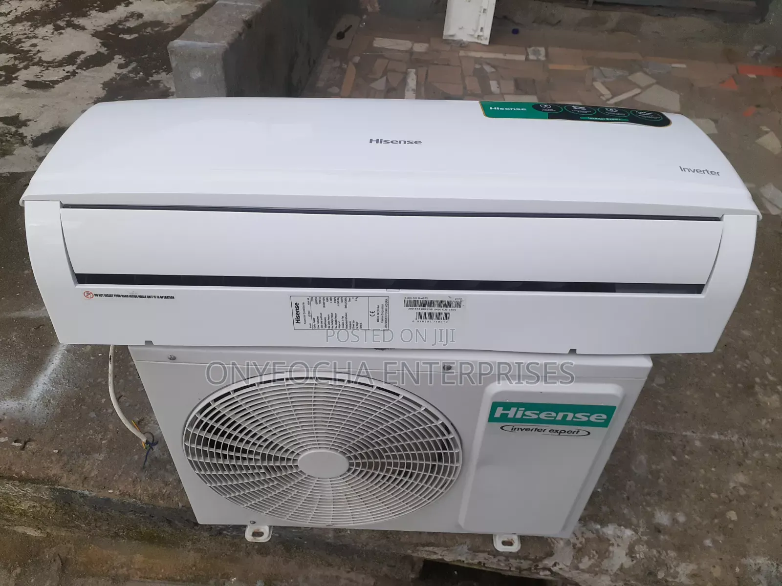 UK Fairly Used 1.5hp Hisense Inverter AC