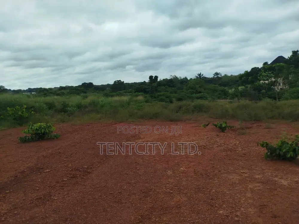 3.661 Hectares at Centenary Entrance B4 Doc QRTRS