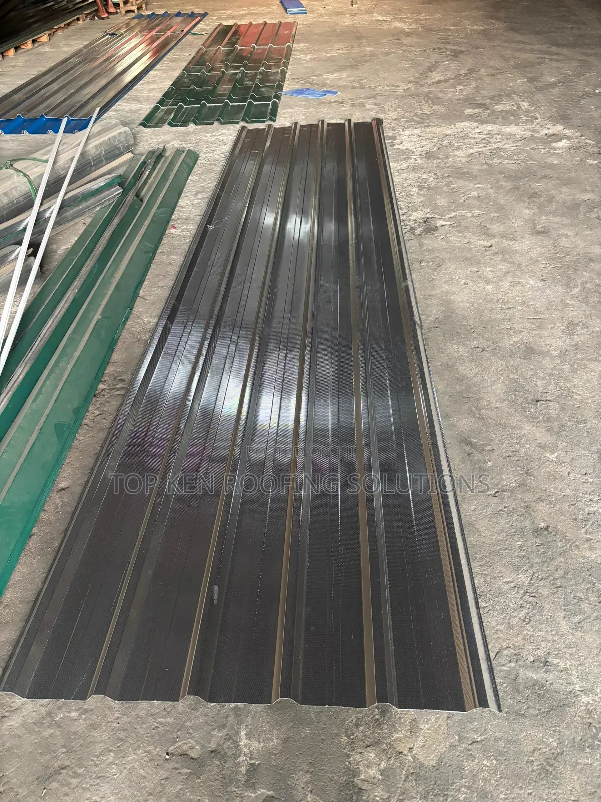 Premium 0.50mm Traffic Black Longspan Aluminium Sheet – Durable