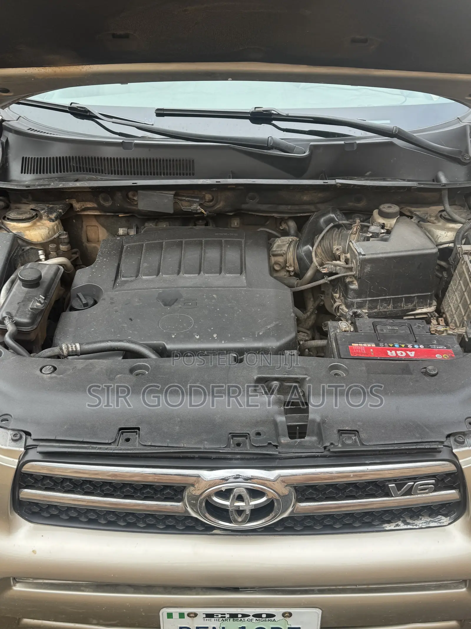 Toyota RAV4 Limited V6 2008 Gold