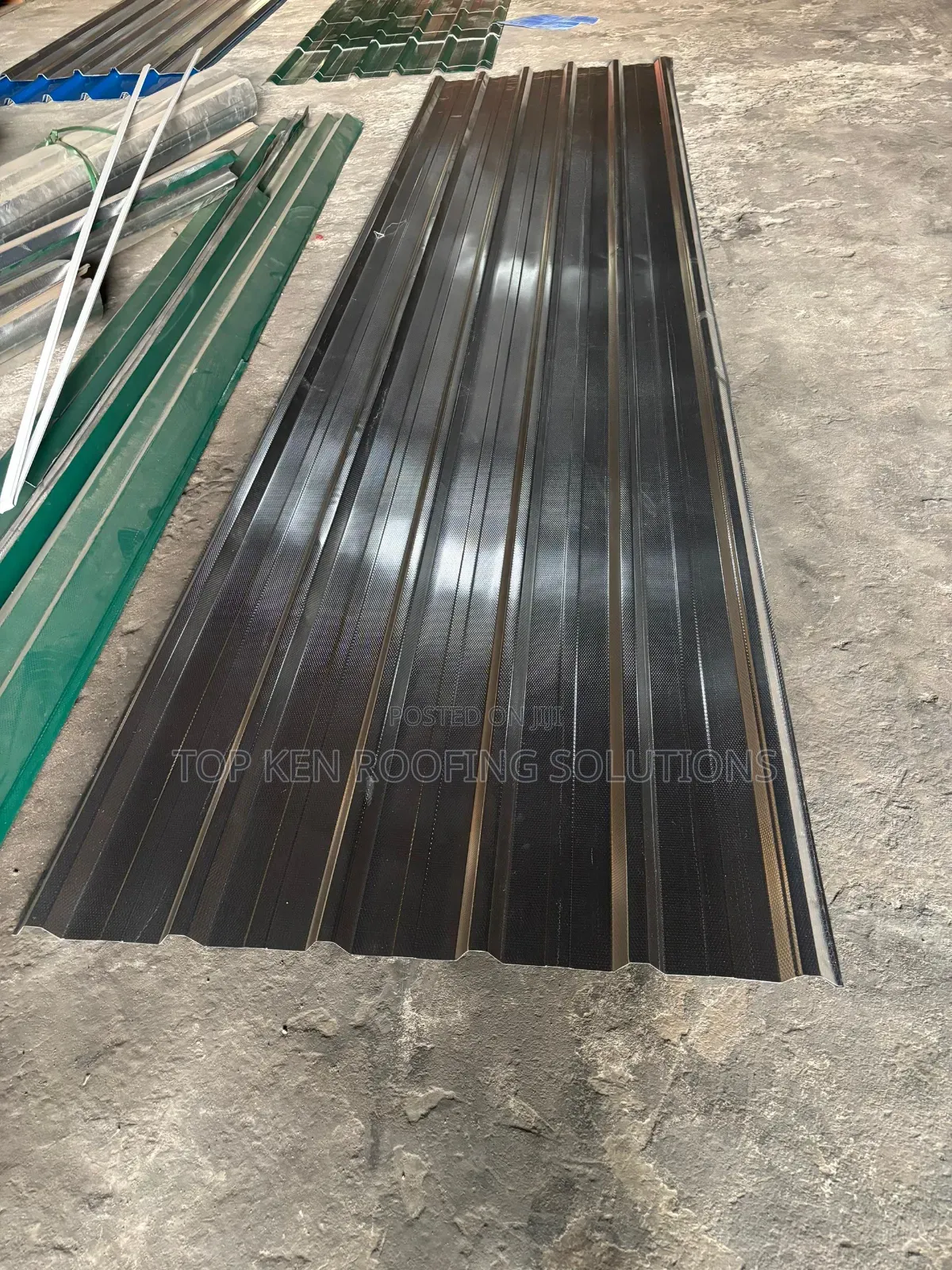 High-Grade 0.55mm (Grade A) Traffic Black Longspan Aluminium Sheet