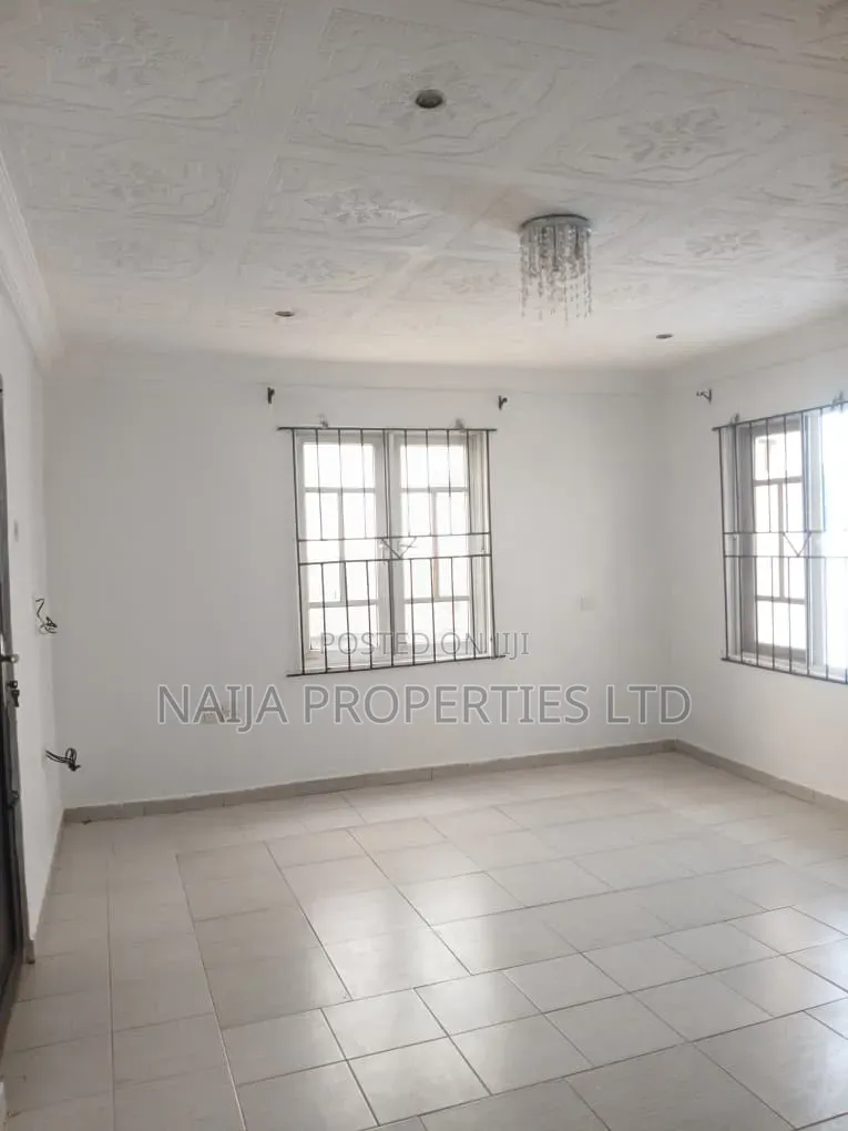 4bdrm Duplex in Abijo Gra for rent