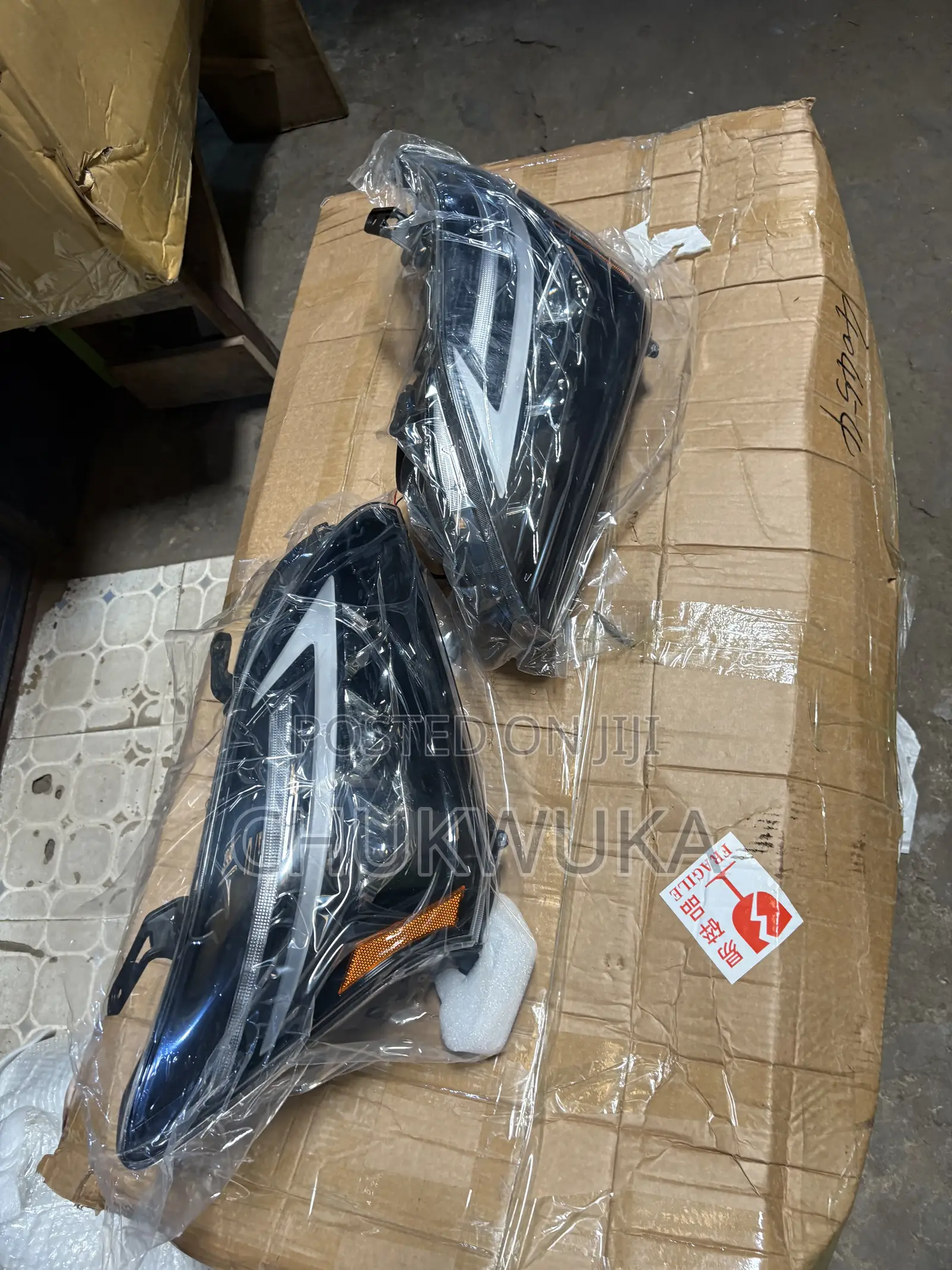 Lexus RX330 Headlight New Edition