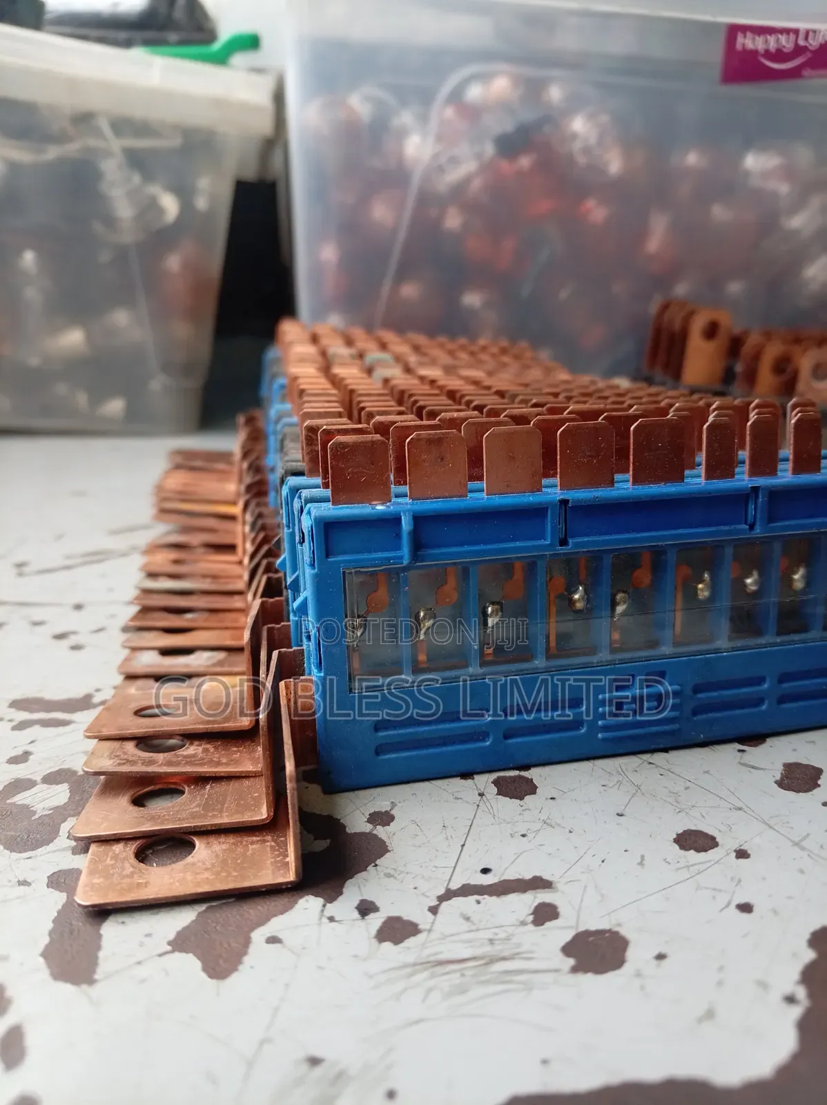 Automotive Multi Link Fuse Able in Block