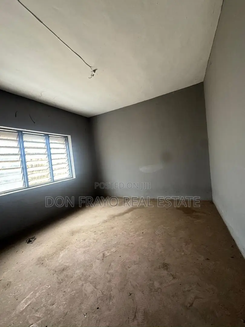 4 Room Office Space to Let Opposite Liberty Stadium Off Ring Road