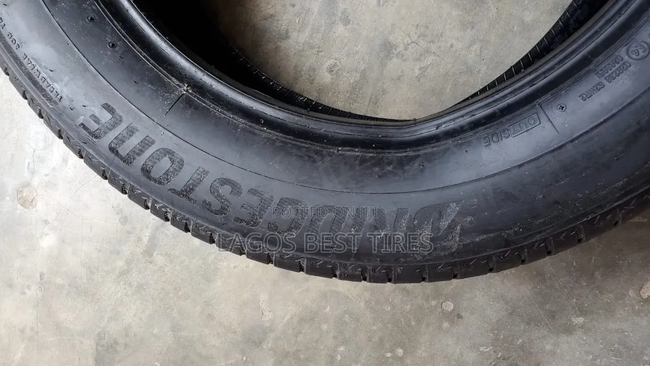 Brand New Bridgestone Alenza 001A Tyre (235/60r18 103W)