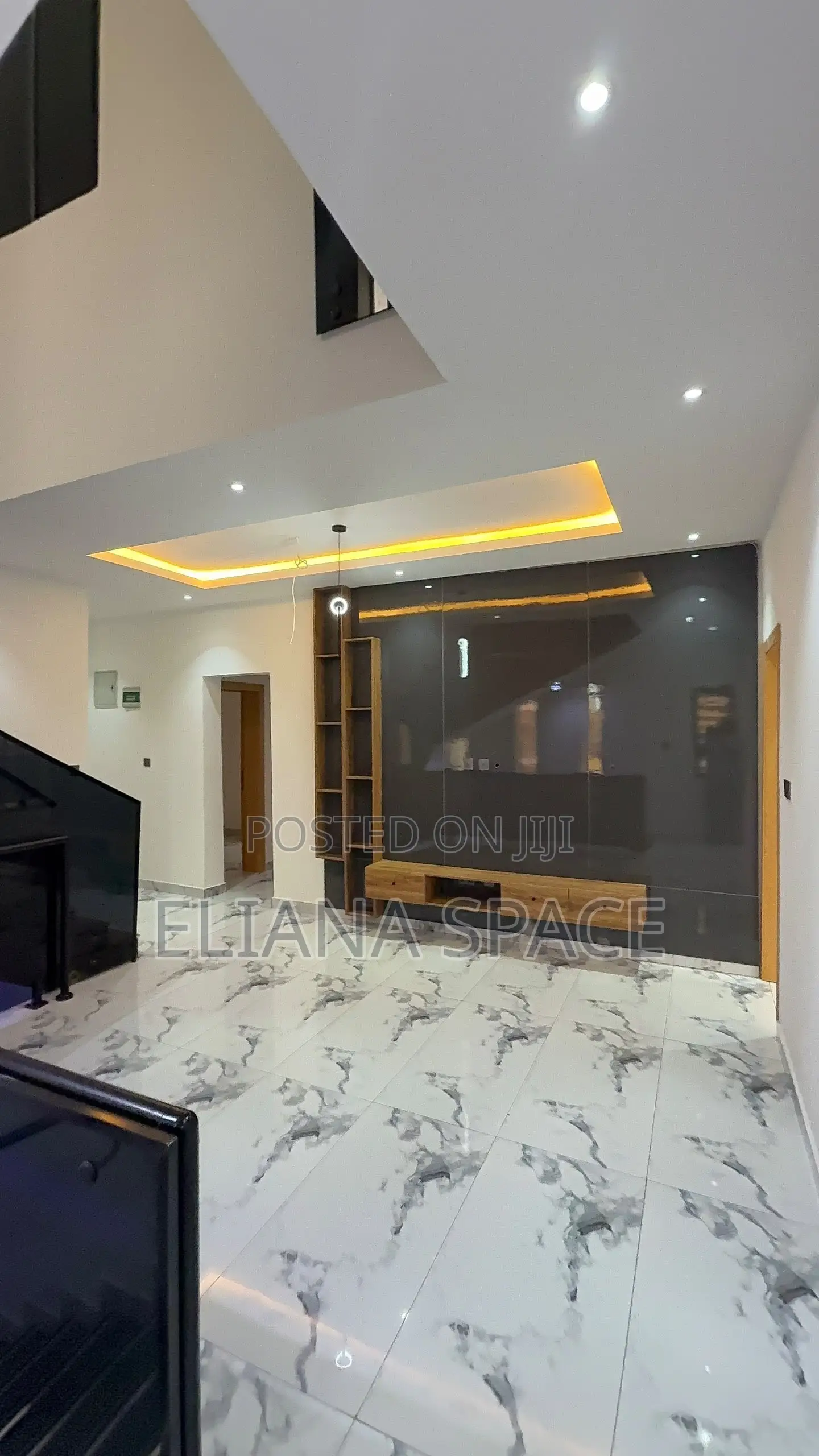 Furnished 5bdrm Duplex in Agege for sale