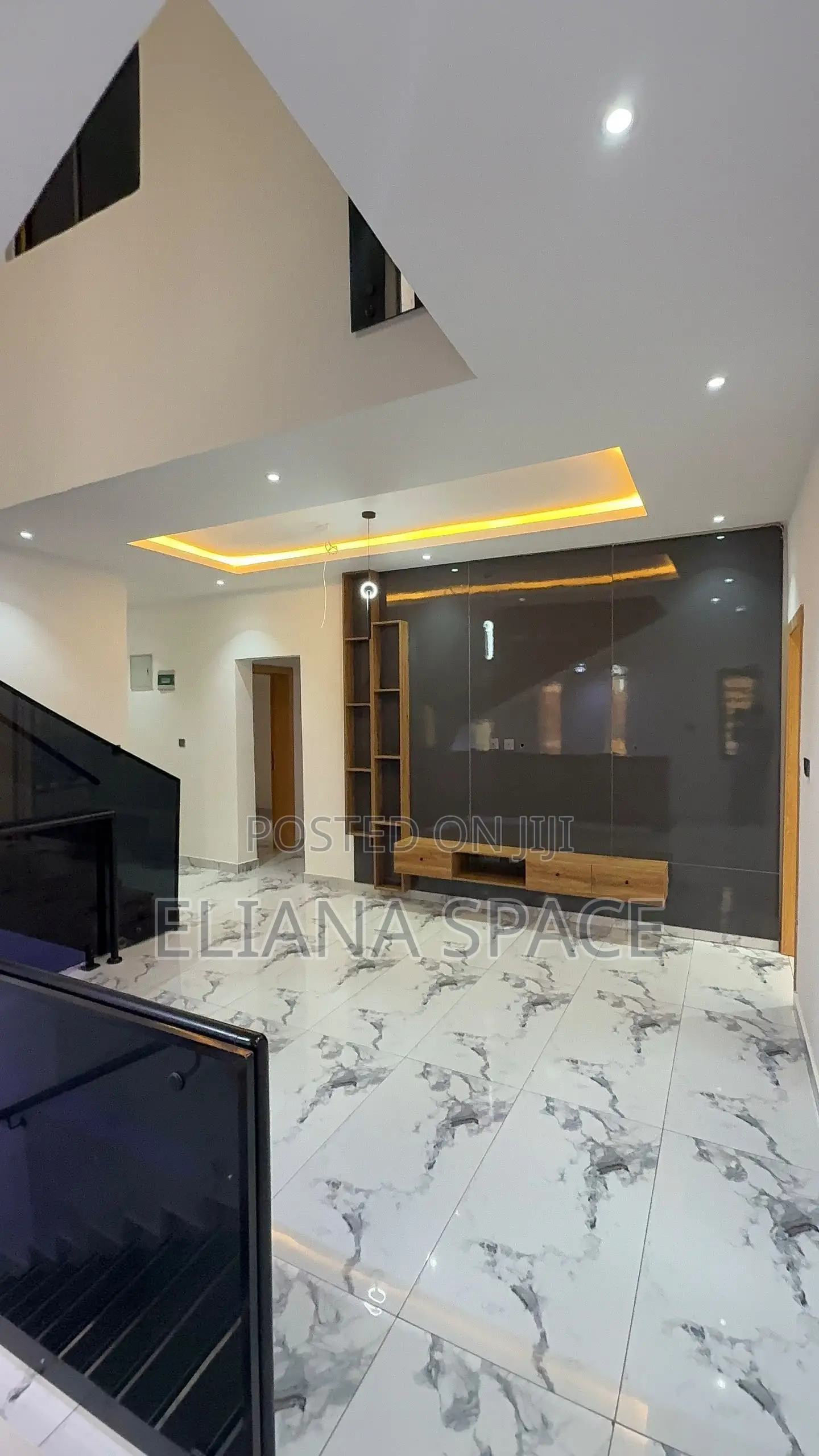 Furnished 5bdrm Duplex in Agege for sale