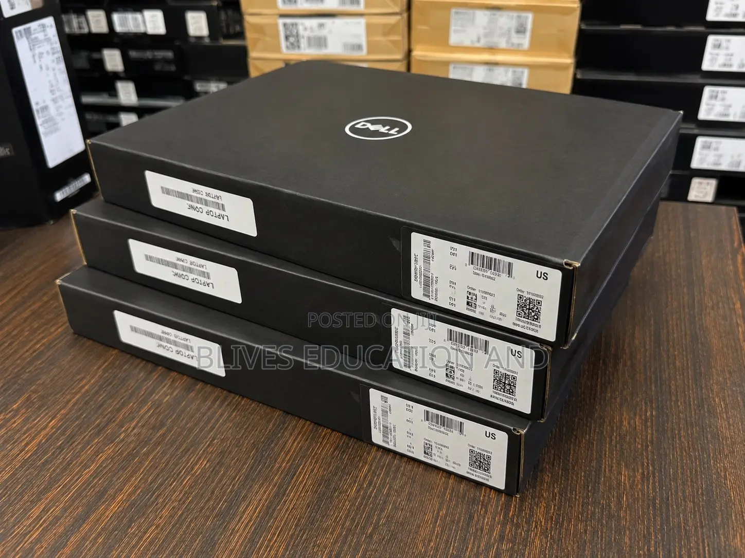 New Laptop Dell Allienware M18 R1 16GB Intel Core Ultra 5 SSD 512GB
