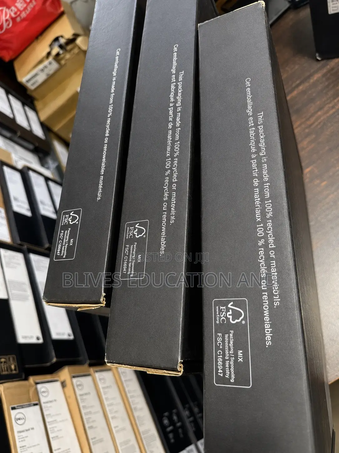 New Laptop Dell Allienware M18 R1 16GB Intel Core Ultra 5 SSD 512GB
