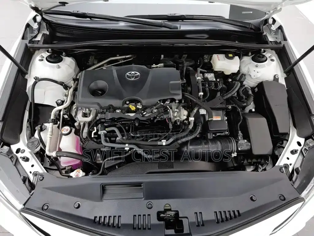 Toyota Camry XLE 2023 White