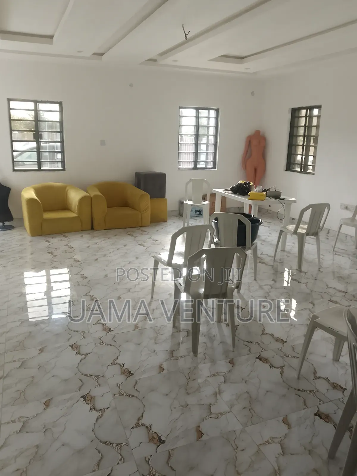 2bdrm Block of Flats in Eleko for rent