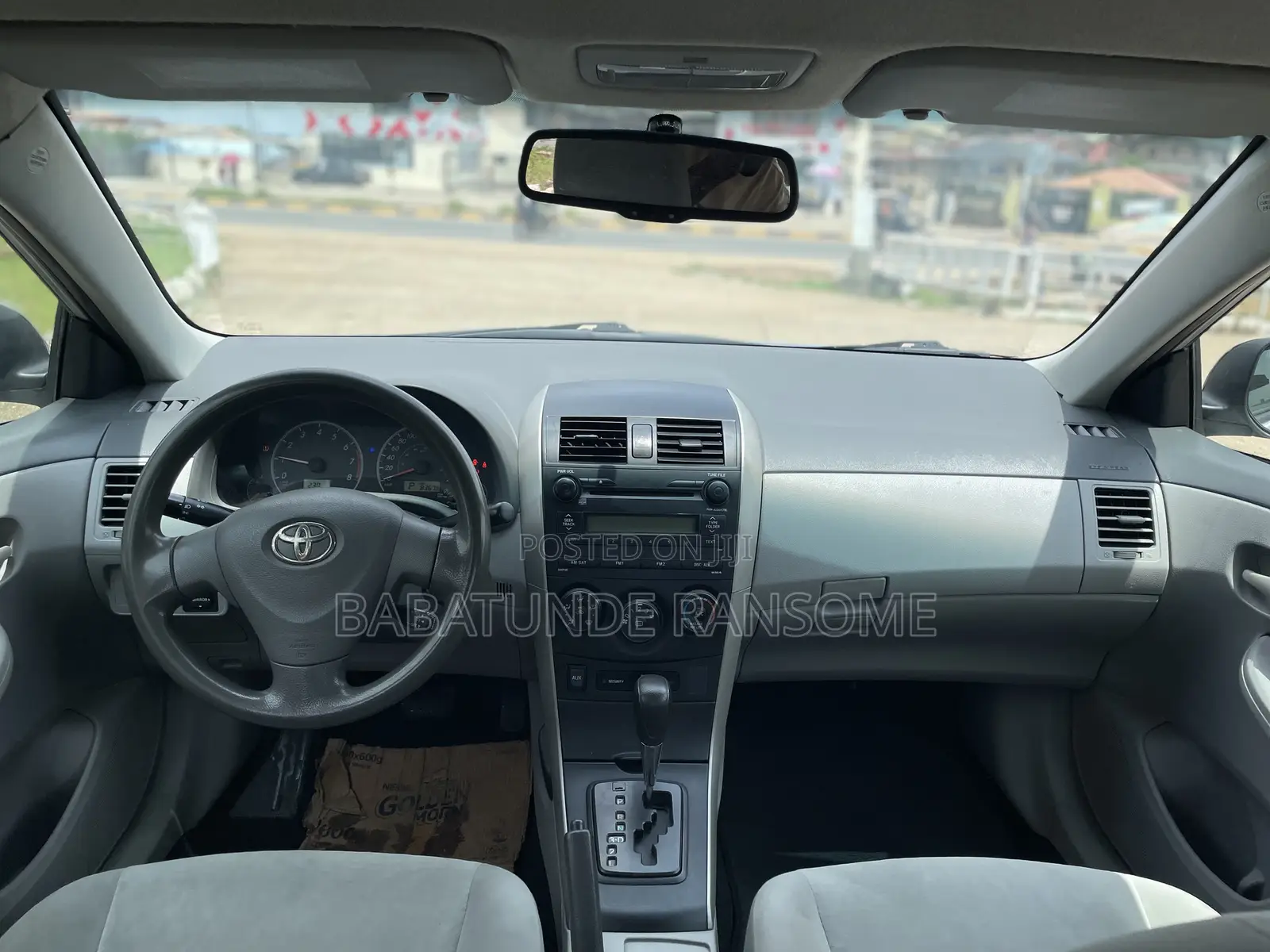 Toyota Corolla LE 4dr Sedan (1.8L 4cyl 4A) 2010 Silver