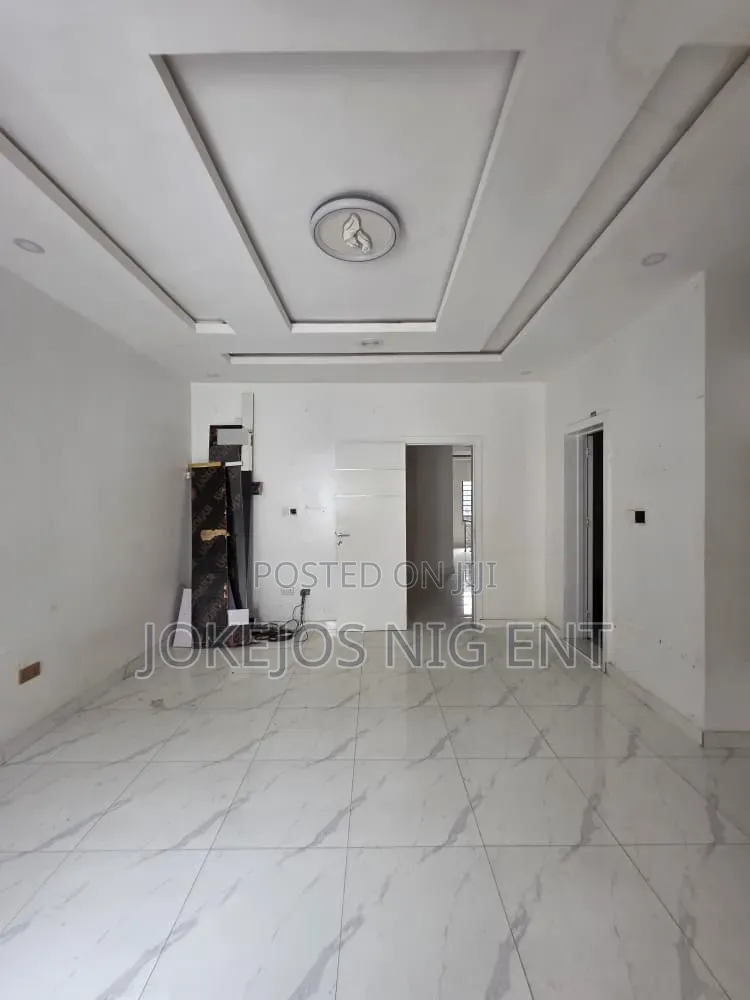 3bdrm Duplex in Van Daniel Estate for sale